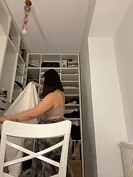 Lexi Storm online show from October 7, 2025, 8:48 am