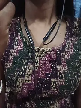 Snapshot of kavya-telugu84 chatting on July 24, 2026, 12:28 am kavya-telugu84 online show from July 24, 2026, 12:28 am
