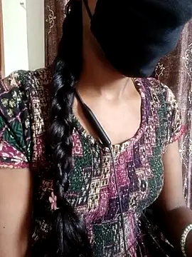Snapshot of kavya-telugu84 chatting on June 11, 2026, 9:28 am kavya-telugu84 online show from June 11, 2026, 9:28 am