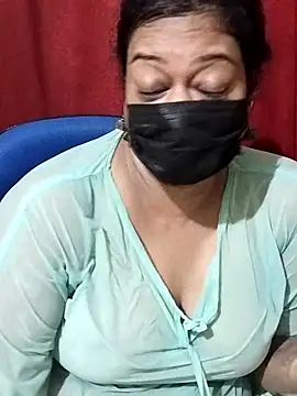 Snapshot of surekha-30 chatting on April 6, 2026, 6:09 pm surekha-30 online show from April 6, 2026, 6:09 pm