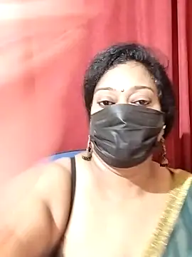 Snapshot of surekha-30 chatting on April 19, 2026, 5:36 pm surekha-30 online show from April 19, 2026, 5:36 pm