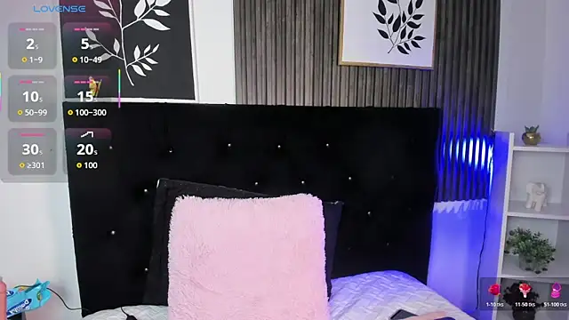 nanny  cute online show from October 23, 2025, 3:38 am