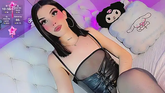 Snapshot of Cattleya_White_ll chatting on July 24, 2026, 9:22 pm Cattleya White ll online show from July 24, 2026, 9:22 pm