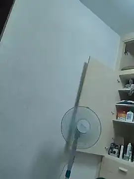 Snapshot of Txacas chatting on September 21, 2025, 1:00 am Txacas online show from September 21, 2025, 1:00 am