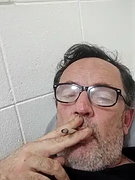 Snapshot of Txacas chatting on November 13, 2025, 11:41 pm Txacas online show from November 13, 2025, 11:41 pm