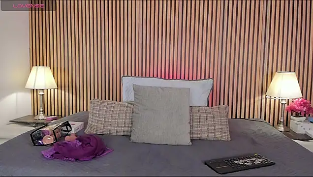 Snapshot of keeyla_stone chatting on March 29, 2026, 9:05 pm keeyla stone online show from March 29, 2026, 9:05 pm