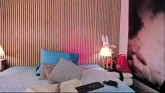 Snapshot of keeyla_stone chatting on February 7, 2026, 1:24 am keeyla stone online show from February 7, 2026, 1:24 am