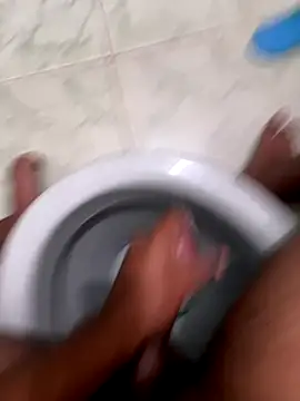 Kaua11225 online show from October 30, 2025, 12:09 am