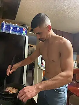 SlimSexxxy69 online show from February 28, 2026, 3:06 am