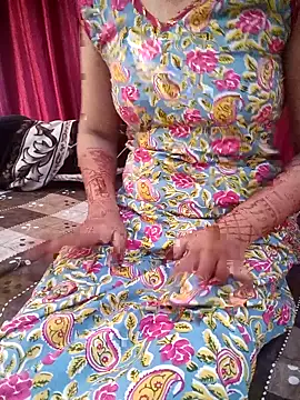 Snapshot of Anamika-singhania chatting on October 12, 2025, 5:47 pm Anamika-singhania online show from October 12, 2025, 5:47 pm