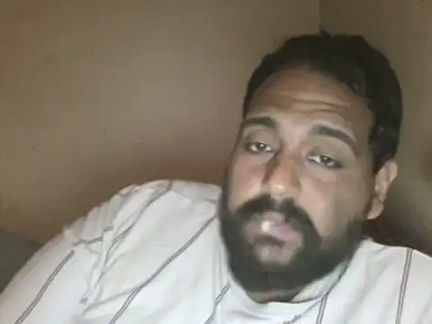 Snapshot of elpoop7305 chatting on October 15, 2025, 2:25 pm elpoop7305 online show from October 15, 2025, 2:25 pm