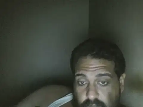 elpoop7305 online show from May 4, 2026, 6:33 pm