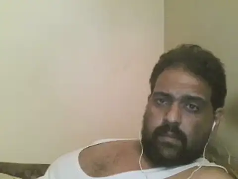 Snapshot of elpoop7305 chatting on November 7, 2025, 1:15 pm elpoop7305 online show from November 7, 2025, 1:15 pm