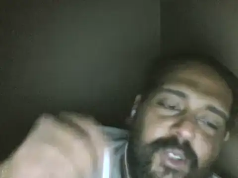 Snapshot of elpoop7305 chatting on November 15, 2025, 12:25 am elpoop7305 online show from November 15, 2025, 12:25 am