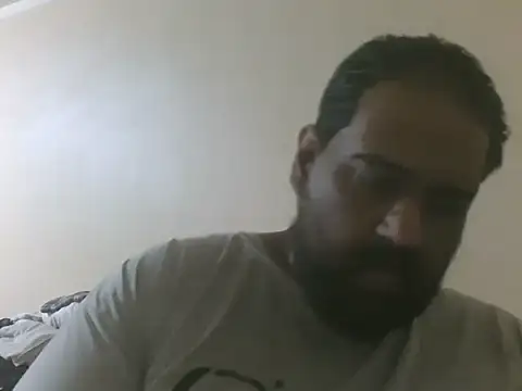 Snapshot of elpoop7305 chatting on November 16, 2025, 10:02 pm elpoop7305 online show from November 16, 2025, 10:02 pm