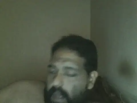 Snapshot of elpoop7305 chatting on October 30, 2025, 2:14 pm elpoop7305 online show from October 30, 2025, 2:14 pm