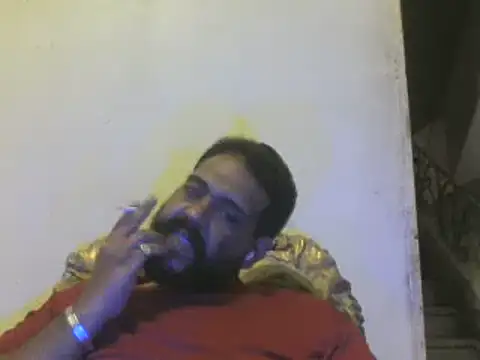 Snapshot of elpoop7305 chatting on October 8, 2025, 2:46 am elpoop7305 online show from October 8, 2025, 2:46 am