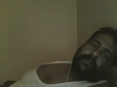 Snapshot of elpoop7305 chatting on November 3, 2025, 10:30 am elpoop7305 online show from November 3, 2025, 10:30 am