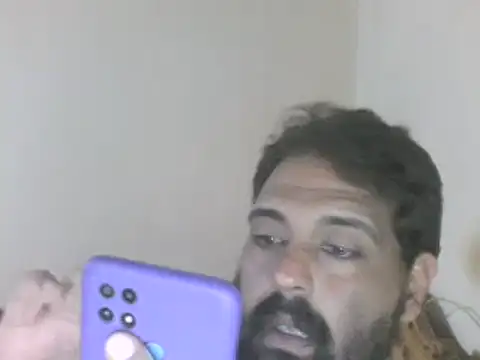 Snapshot of elpoop7305 chatting on October 28, 2025, 2:12 am elpoop7305 online show from October 28, 2025, 2:12 am