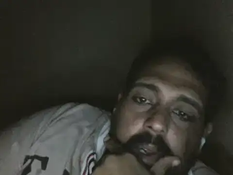 Snapshot of elpoop7305 chatting on October 12, 2025, 11:28 pm elpoop7305 online show from October 12, 2025, 11:28 pm