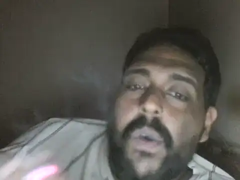 Snapshot of elpoop7305 chatting on November 8, 2025, 2:42 pm elpoop7305 online show from November 8, 2025, 2:42 pm