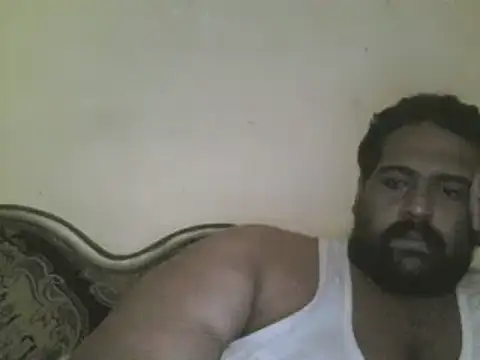 Snapshot of elpoop7305 chatting on May 24, 2026, 9:31 am elpoop7305 online show from May 24, 2026, 9:31 am