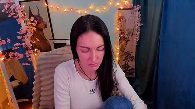 Snapshot of Aurora_Loveu chatting on February 21, 2026, 10:45 pm Aurora Loveu online show from February 21, 2026, 10:45 pm