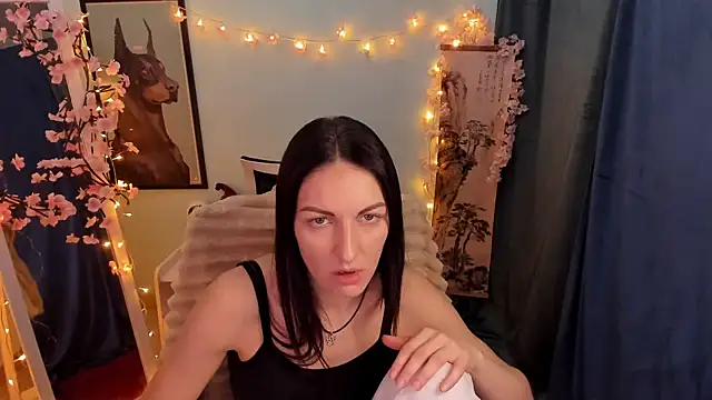 Snapshot of Aurora_Loveu chatting on February 9, 2026, 9:57 pm Aurora Loveu online show from February 9, 2026, 9:57 pm