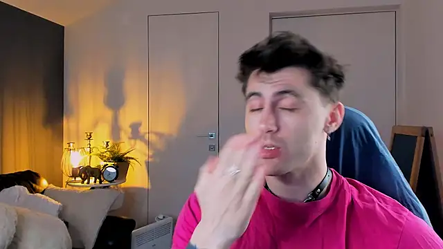 Oscar Miller  online show from November 20, 2025, 8:53 pm