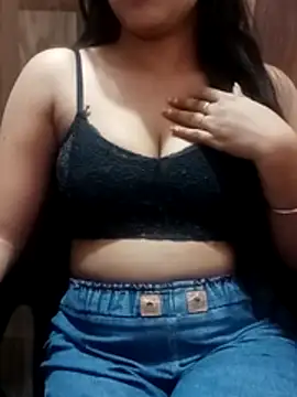 Malikaa-baby5 online show from November 19, 2025, 7:14 pm