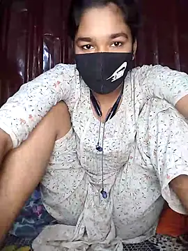 kiron204279 online show from November 3, 2025, 2:09 pm