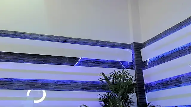 Indira jo online show from September 19, 2025, 4:38 am