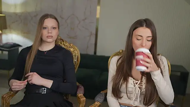 Snapshot of Luna_secretgirl chatting on March 12, 2026, 11:47 am Luna secretgirl online show from March 12, 2026, 11:47 am