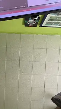 Snapshot of Kingpowerlittel chatting on November 13, 2025, 10:19 am Kingpowerlittel online show from November 13, 2025, 10:19 am