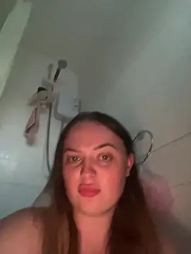 SexySashaxox online show from June 24, 2026, 8:17 pm