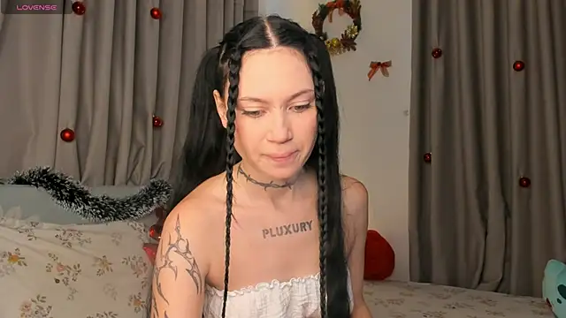 Alice 1n Wonderland  online show from January 6, 2026, 4:05 am