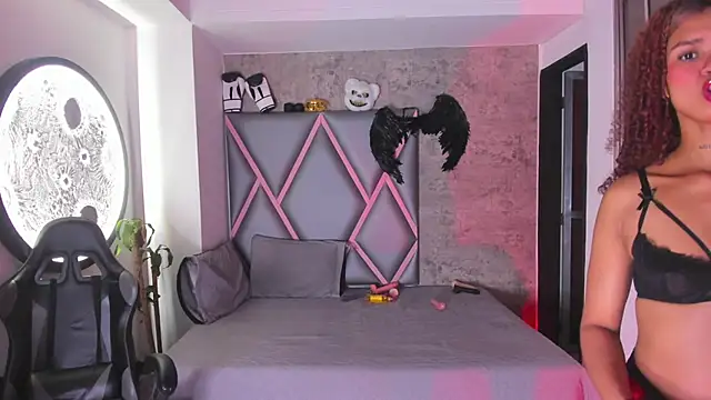 chubby sexy  online show from January 13, 2026, 3:54 am