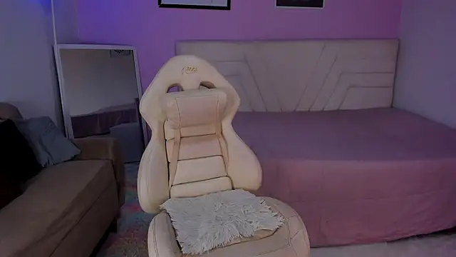 Snapshot of fressittalove01 chatting on October 10, 2025, 2:07 pm fressittalove01 online show from October 10, 2025, 2:07 pm