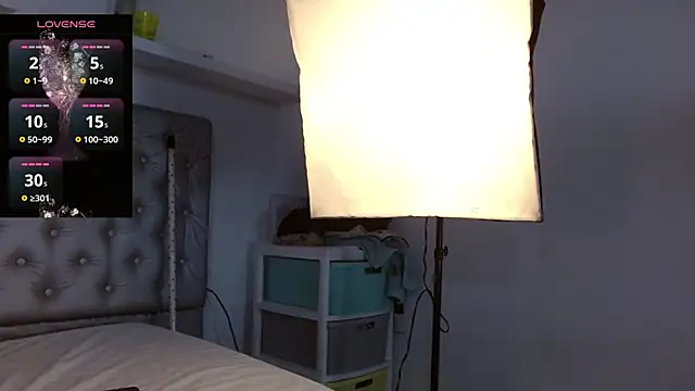 Snapshot of angiellam chatting on October 9, 2025, 6:19 pm angiellam online show from October 9, 2025, 6:19 pm