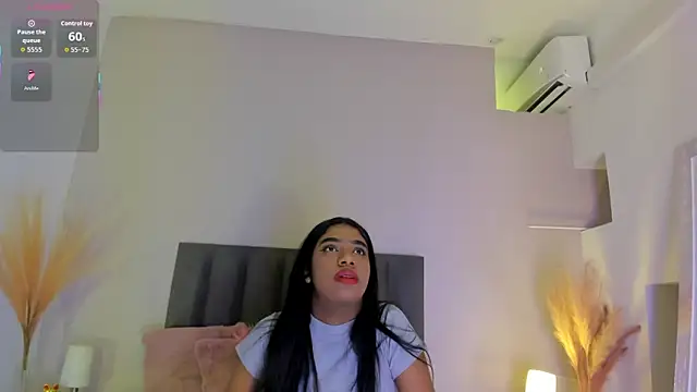 Snapshot of KendraChavez_ chatting on November 27, 2025, 9:59 pm KendraChavez online show from November 27, 2025, 9:59 pm