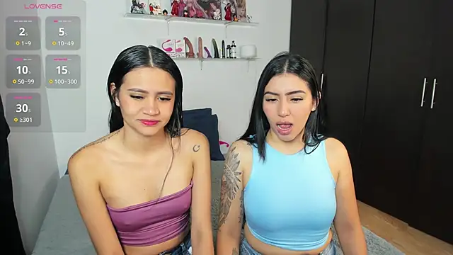 marianaandvalen online show from November 1, 2025, 11:37 am