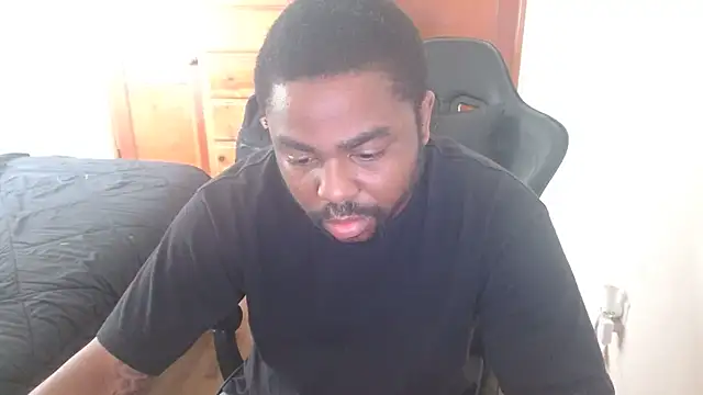 Breadwinnah online show from October 31, 2025, 7:43 pm