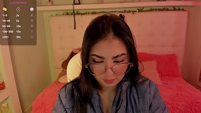Venus Bliss online show from September 24, 2025, 1:50 pm
