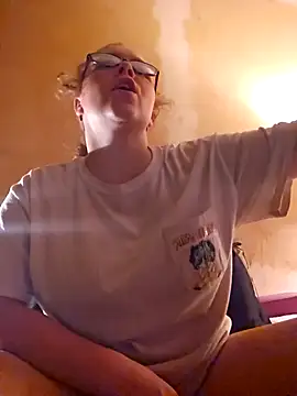 countrymomma online show from September 19, 2025, 9:08 pm