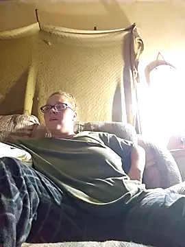 countrymomma online show from September 25, 2025, 4:29 am