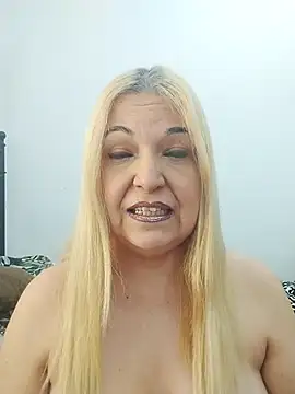 MarielaFerrer online show from December 3, 2025, 2:27 pm