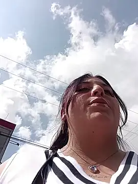 megan fox5 online show from October 23, 2025, 7:01 pm