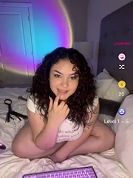 Snapshot of jupiternyx chatting on May 18, 2026, 2:01 am jupiternyx online show from May 18, 2026, 2:01 am