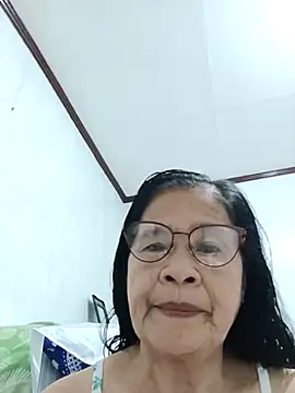 Sweet-Lita50 online show from April 23, 2026, 2:29 am