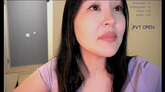  JiKey  online show from June 8, 2026, 7:36 pm
